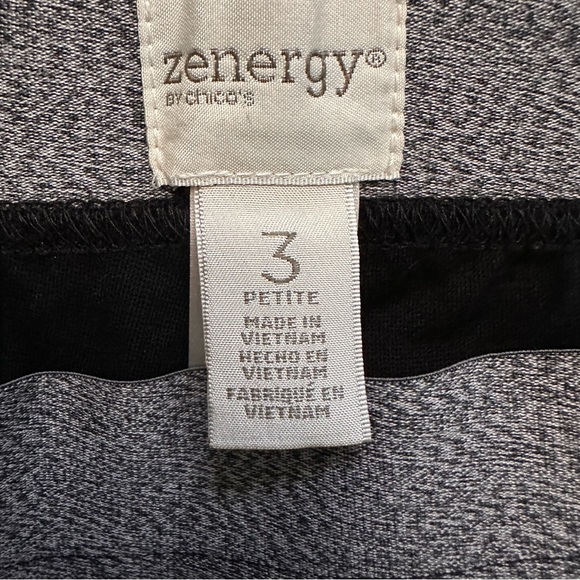 Chico’s Zenergy Black Faux Leather Front Leggings Pull On Size 3 - Picture 6 of 9